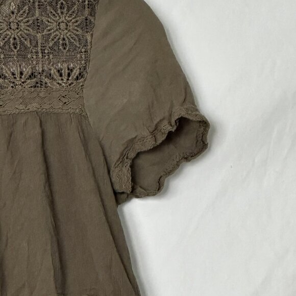 Green Lacy Baby Doll Short Sleeve Blouse Size Small With Button Closure - Picture 5 of 7